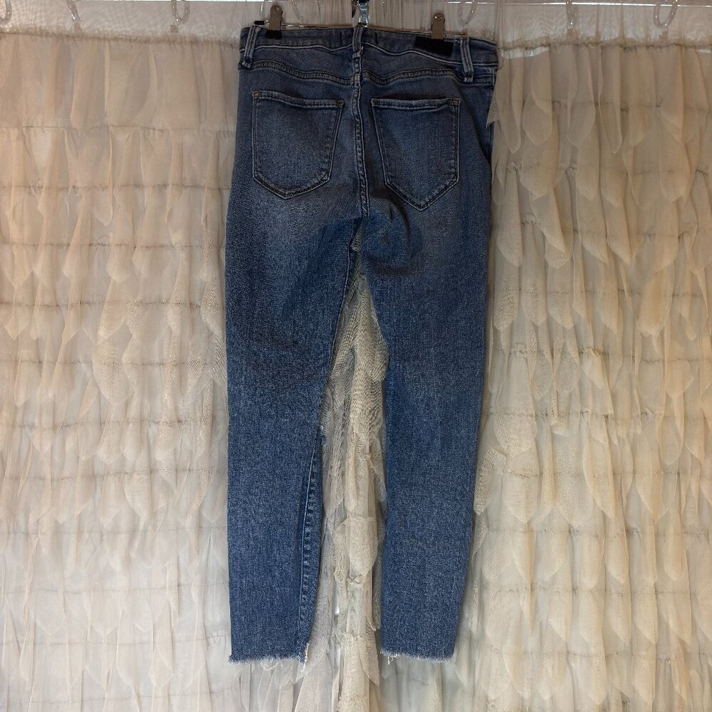 Abercrombie & Fitch Harper Low Rise Ankle Jeans Size 27 - Picture 7 of 8